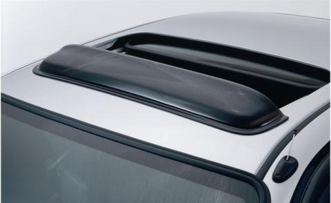 Windflector Sunroof Wind Deflector for Universal Fitment Classic Style 33 in. Wide AVS