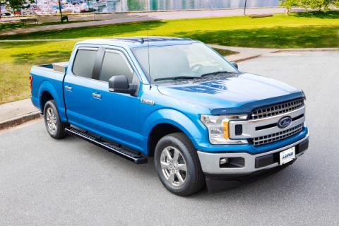Summit Ridge 2.0 Running Board Kit Black 1999-2016 Ford F-250/F-350/F-450 Super Duty Crew Cab Lund