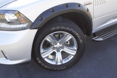 Rivet Style Fender Flare Set Front and Rear, Textured, 4-Piece Set 1994-2001 Dodge Ram 1500/2500/3500 Fleetside Lund