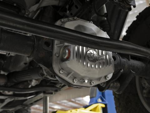 Street Series Front Differential Cover Raw Finish w/ Machined Fins Jeep Wrangler (Jl) 18-23/ Gladiator (Jt) 20-23 (Dana M210) aFe Power