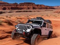 Black Jeep Flat Style Textured Finish 4-Piece Fender Flare Set For 2020-2023 Jeep Gladiator Launch Edition Bushwacker
