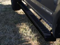 Summit Ridge 2.0 Running Board Kit Black 2019-2026 Ram 1500 Quad Cab Lund