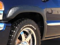 Sport Style Fender Flare Set Front, Smooth, 2-Piece Set 1999-2007 Silverado/Sierra 1500/2500 Fleetside Lund