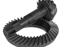 7.5 Inch /7.625 Inch GM 3.23 Rear Ring &amp;amp; Pinion Install Kit 2.25 Inch OD Axle Bearings 7.5 Inch / 7.625 Inch GM 3.23 Rear R&amp;amp;P Gear/ Install Kit Package With Ak 1563 Axle Bearings (2.25 Inch Od) '82&amp;amp; Up Yukon Gear